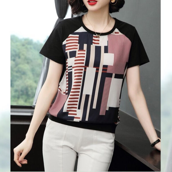 Middle-aged Mom Geometric Pattern Printed Top - Image 4