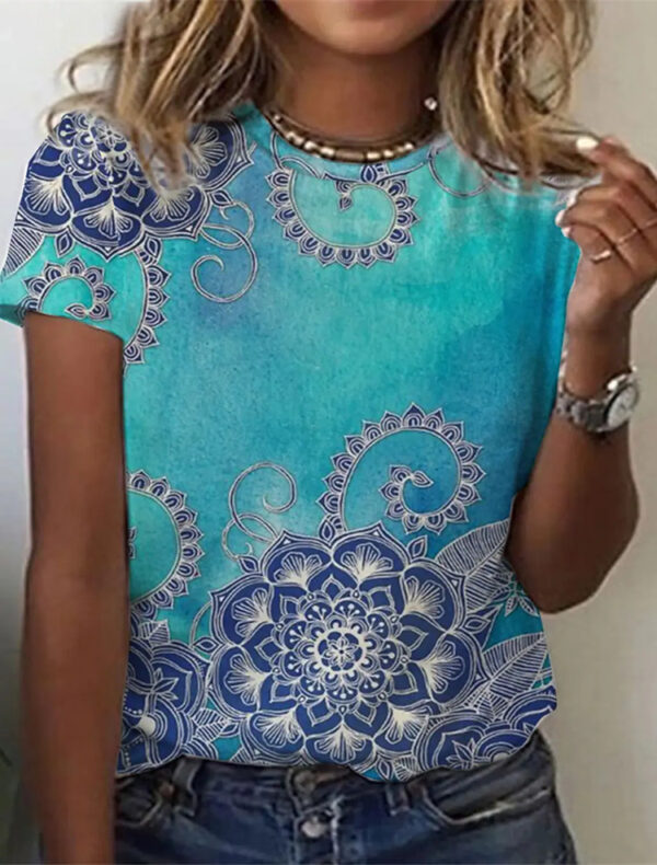 Geometric Retro Printed Round Neck Short Sleeve T-shirt Women's Top - Image 5