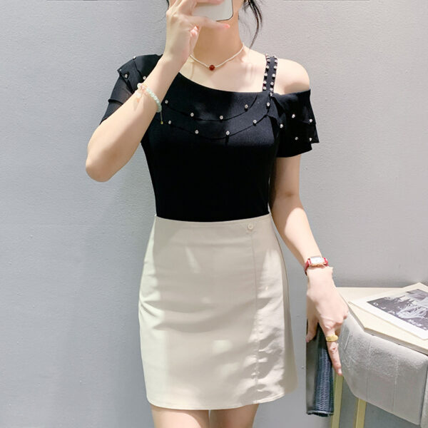 Ruffled Short Sleeves Off-the-shoulder Filamentation Top - Image 4